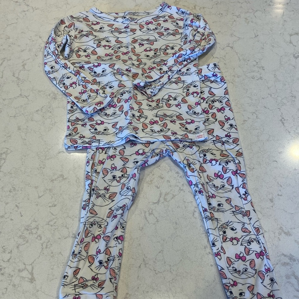 Marie Gap Pajamas